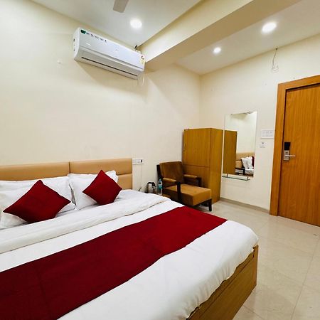 Hotel Shivlok Ujjain Exterior foto