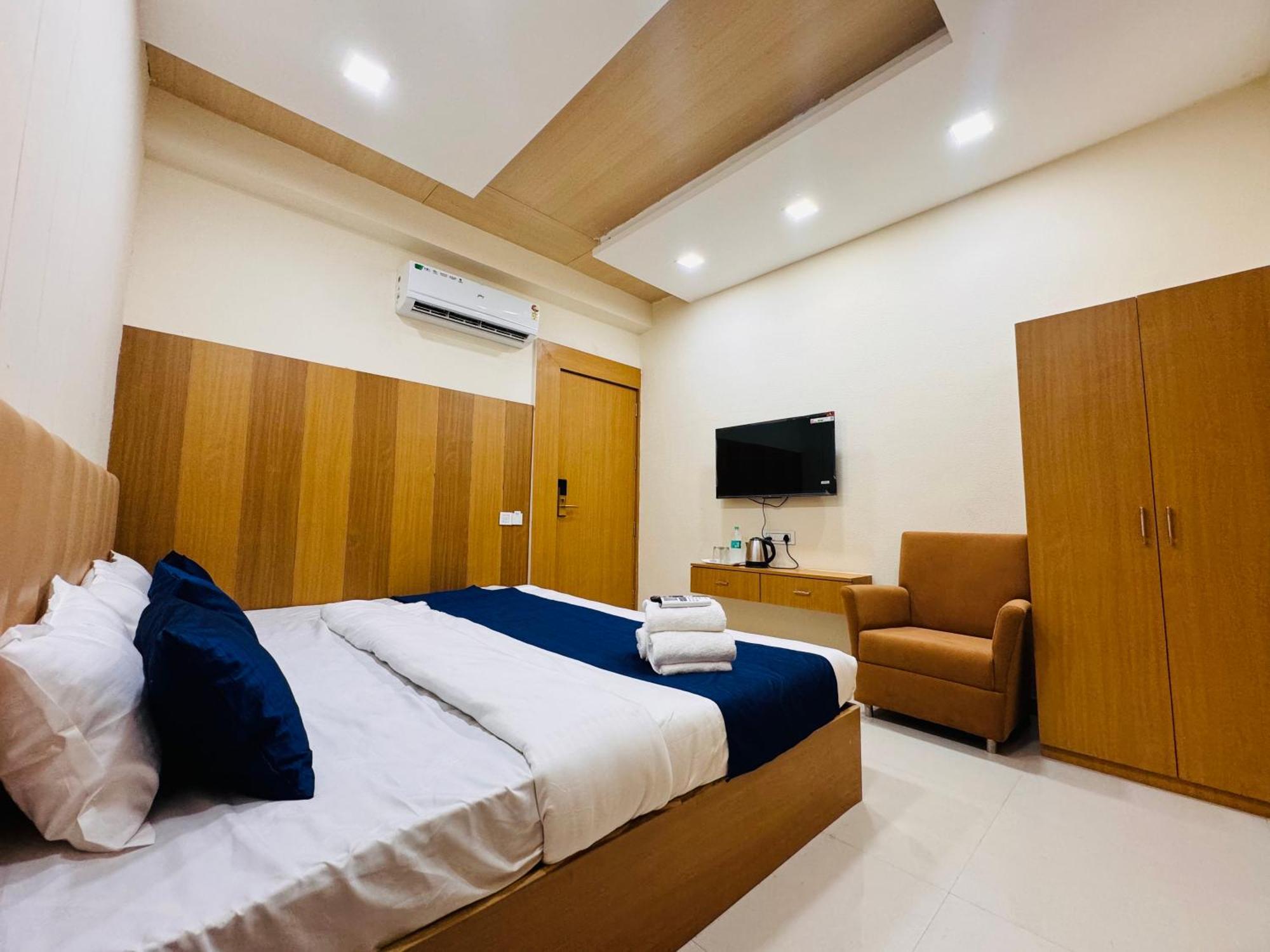 Hotel Shivlok Ujjain Zimmer foto