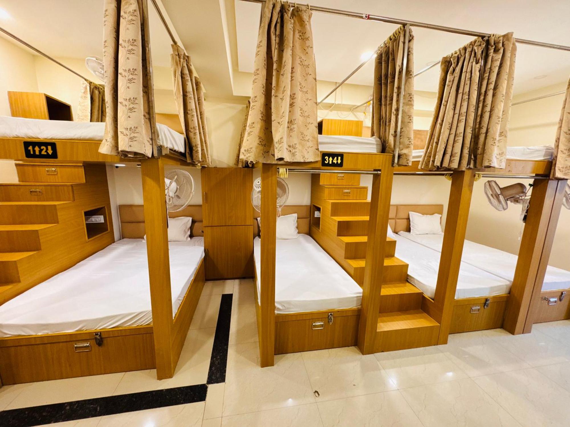 Hotel Shivlok Ujjain Exterior foto